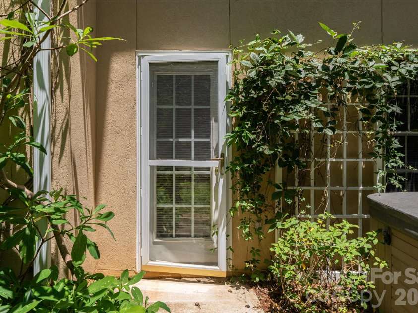 23 Boddington Court, Asheville, NC 28803.  MLS# CAR4392523, YatesRealty ID 38455. 