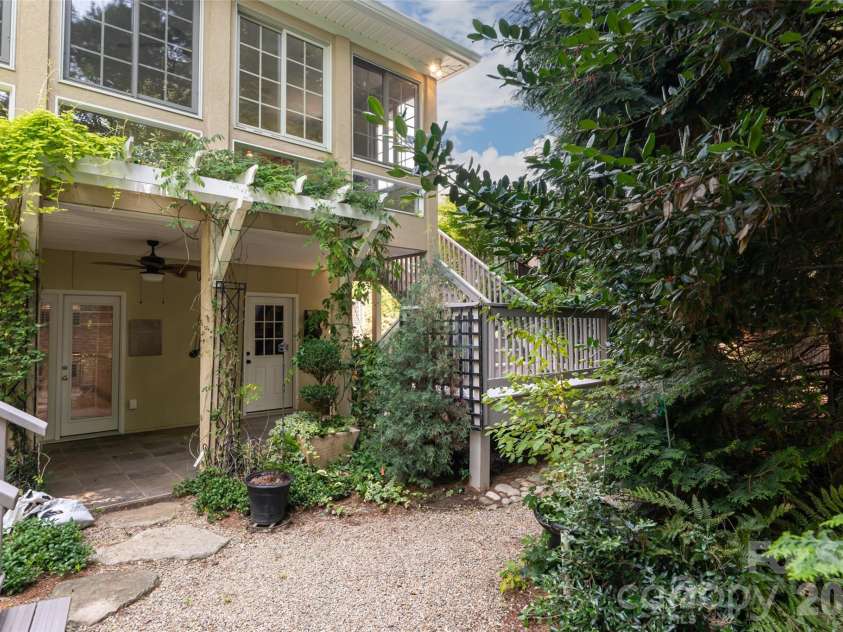 23 Boddington Court, Asheville, NC 28803.  MLS# CAR4392523, YatesRealty ID 38455. Backyard