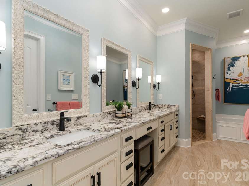 752 Crystal Water Way, Myrtle Beach, SC 29579.  MLS# CAR4379900, YatesRealty ID 38456. 