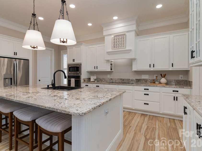752 Crystal Water Way, Myrtle Beach, SC 29579.  MLS# CAR4379900, YatesRealty ID 38456. 