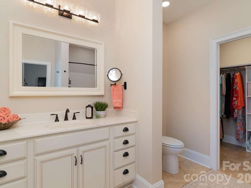752 Crystal Water Way, Myrtle Beach, SC 29579.  MLS# CAR4379900, YatesRealty ID 38456. 