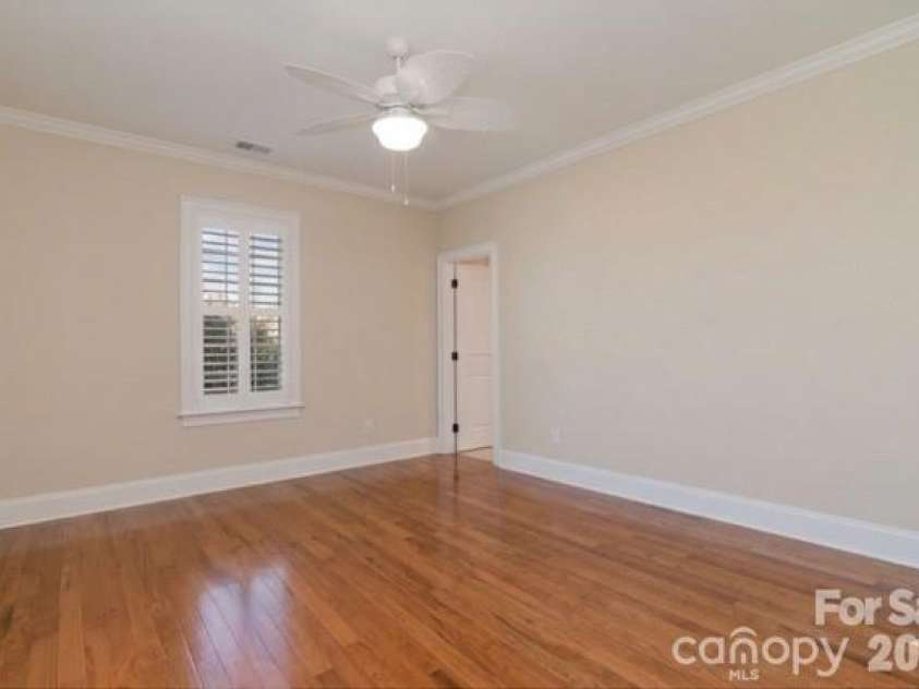 752 Crystal Water Way, Myrtle Beach, SC 29579.  MLS# CAR4379900, YatesRealty ID 38456. 