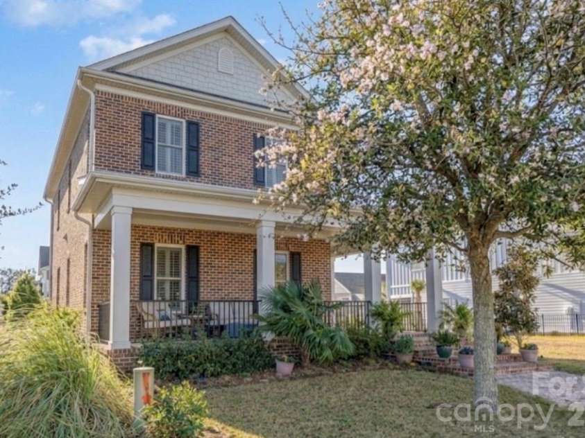 752 Crystal Water Way, Myrtle Beach, SC 29579.  MLS# CAR4379900, YatesRealty ID 38456. 