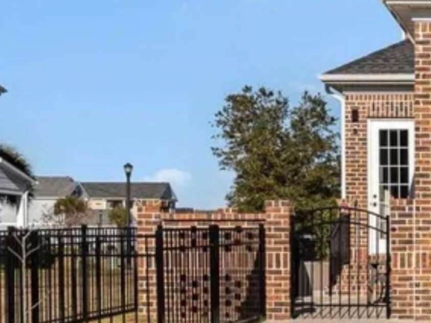 752 Crystal Water Way, Myrtle Beach, SC 29579.  MLS# CAR4379900, YatesRealty ID 38456. 