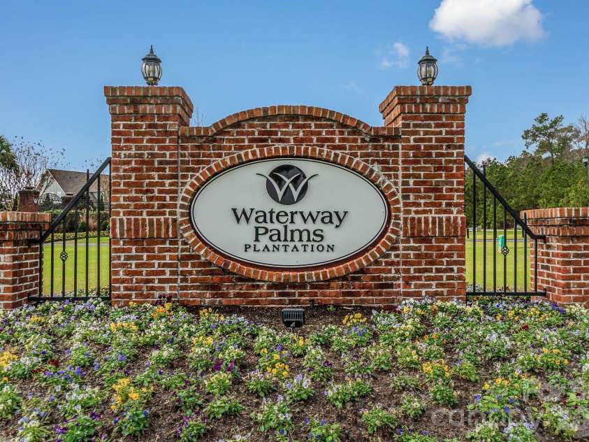 752 Crystal Water Way, Myrtle Beach, SC 29579.  MLS# CAR4379900, YatesRealty ID 38456. 
