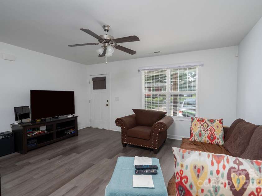 321 Torbush Drive, Salisbury, NC 28144.  MLS# CAR4296890, YatesRealty ID 38457. 