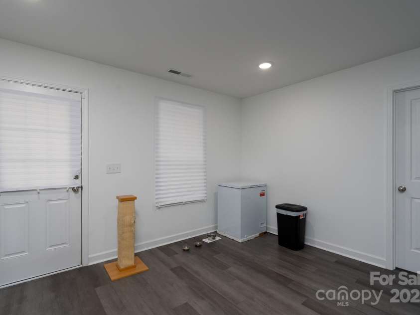 321 Torbush Drive, Salisbury, NC 28144.  MLS# CAR4296890, YatesRealty ID 38457. 