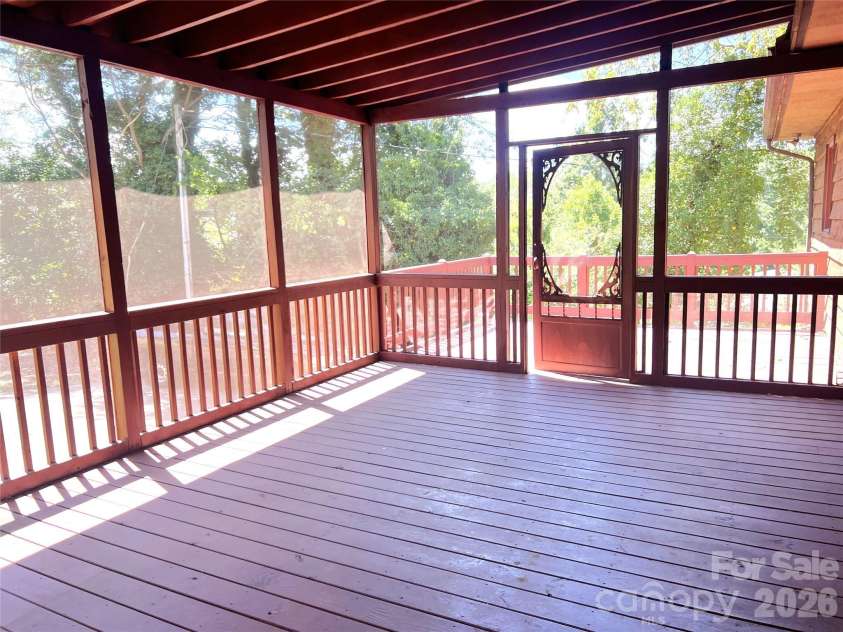 305 Forest Hill Street, Morganton, NC 28655.  MLS# CAR4396833, YatesRealty ID 38458. 