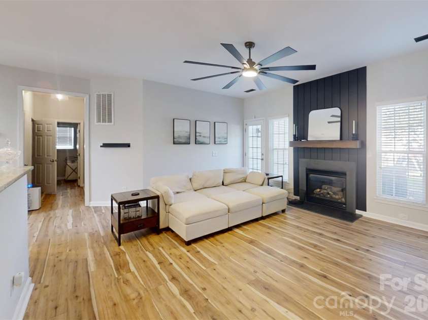 16931 Hugh Torance Parkway, Huntersville, NC 28078.  MLS# CAR4387955, YatesRealty ID 38459. 
