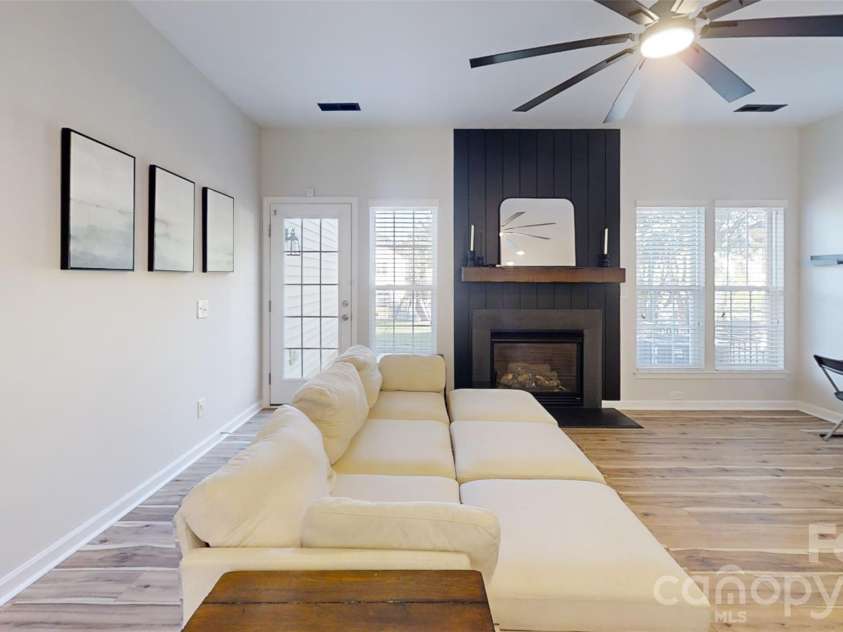 16931 Hugh Torance Parkway, Huntersville, NC 28078.  MLS# CAR4387955, YatesRealty ID 38459. 