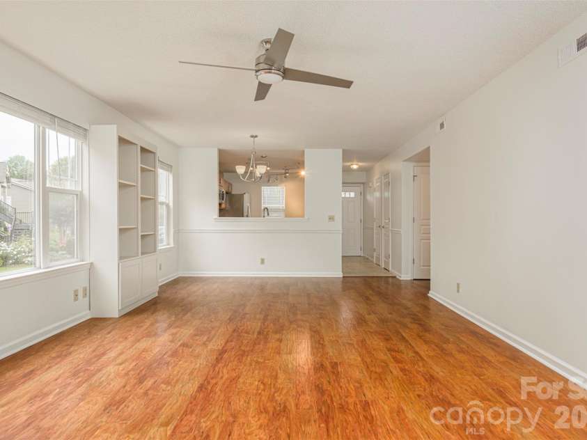 1405 Deermouse Way, Hendersonville, NC 28792.  MLS# CAR4403319, YatesRealty ID 38463. 
