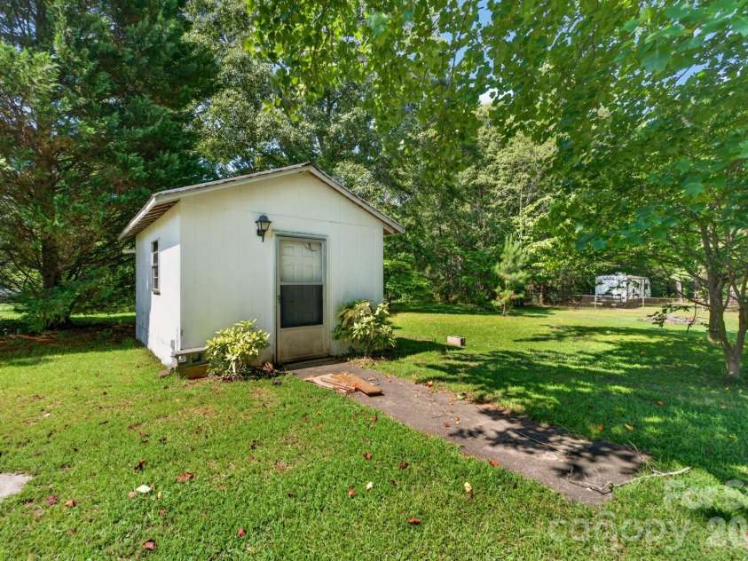 331 Shiloh Road, York, SC 29745.  MLS# CAR4402807, YatesRealty ID 38465. Shed in Rear Yard