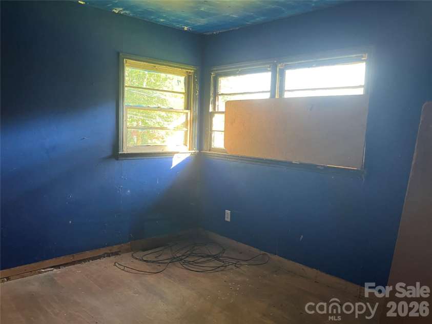 123 Dalehurst Drive, Forest City, NC 28043.  MLS# CAR4405312, YatesRealty ID 38467. 