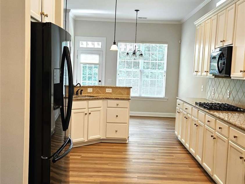 1162 Gold Rush Court, Fort Mill, SC 29708.  MLS# CAR4359124, YatesRealty ID 38468. Kitchen