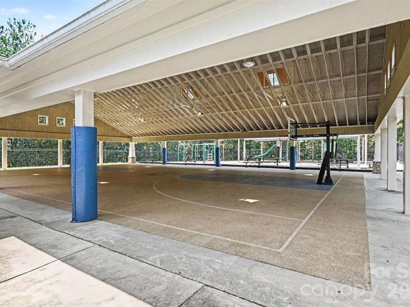 1162 Gold Rush Court, Fort Mill, SC 29708.  MLS# CAR4412511, YatesRealty ID 38468. Community Amenities