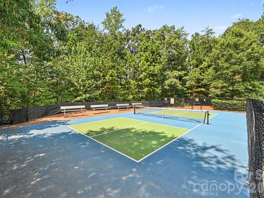 1162 Gold Rush Court, Fort Mill, SC 29708.  MLS# CAR4412511, YatesRealty ID 38468. Community Amenities
