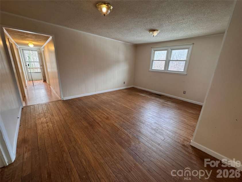 9 Alzena Road, Sylva, NC 28779.  MLS# CAR4344187, YatesRealty ID 3847. 