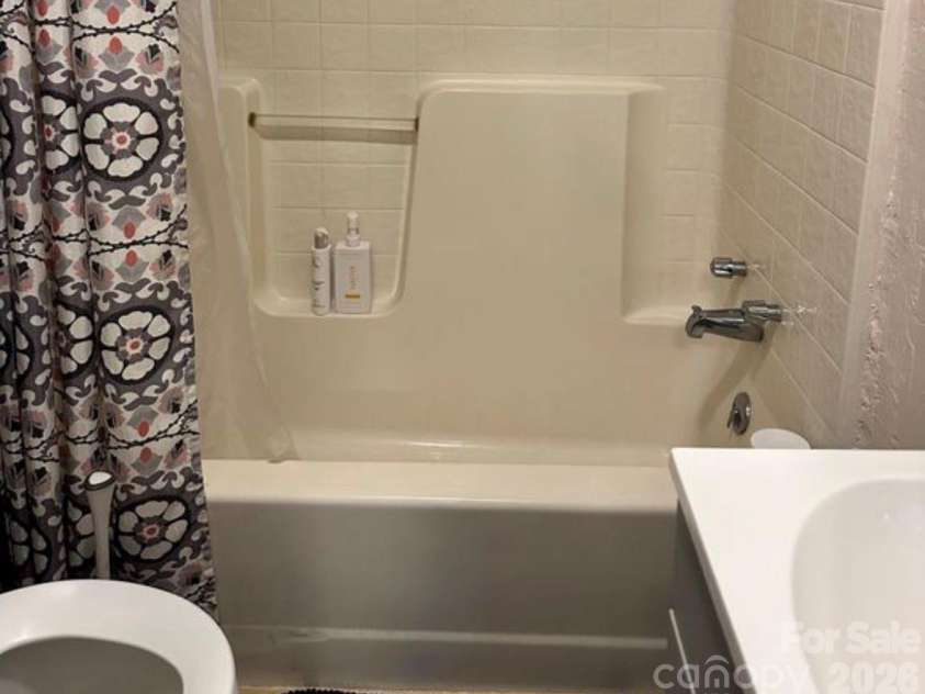 9 Alzena Road, Sylva, NC 28779.  MLS# CAR4344187, YatesRealty ID 3847. 