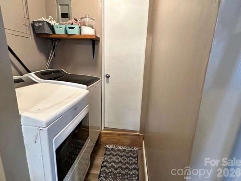 9 Alzena Road, Sylva, NC 28779.  MLS# CAR4344187, YatesRealty ID 3847. 