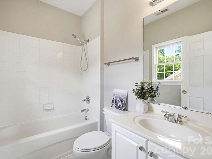 12319 Summer Breeze Court, Charlotte, NC 28277.  MLS# CAR4391968, YatesRealty ID 38470. 