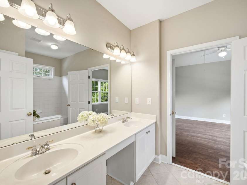 12319 Summer Breeze Court, Charlotte, NC 28277.  MLS# CAR4391968, YatesRealty ID 38470. 