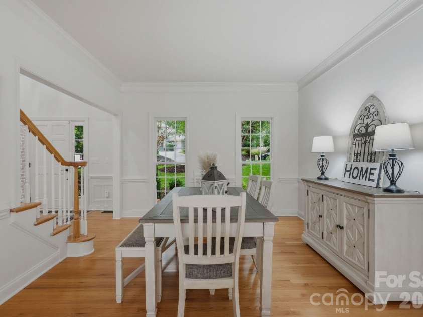 12529 Preservation Pointe Drive, Charlotte, NC 28216.  MLS# CAR4392241, YatesRealty ID 38471. 