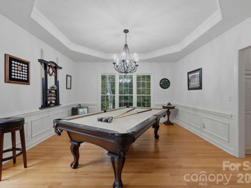 12529 Preservation Pointe Drive, Charlotte, NC 28216.  MLS# CAR4392241, YatesRealty ID 38471. 