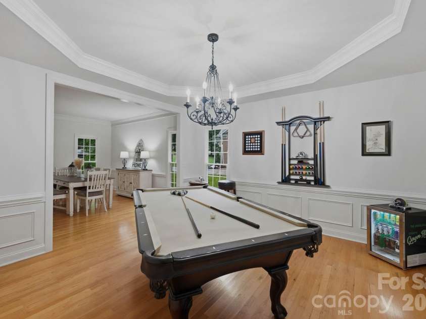 12529 Preservation Pointe Drive, Charlotte, NC 28216.  MLS# CAR4392241, YatesRealty ID 38471. 