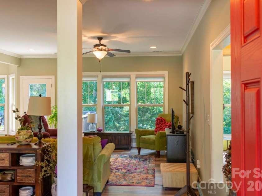 6927 Cinder Run, Waxhaw, NC 28173.  MLS# CAR4404498, YatesRealty ID 38473. 