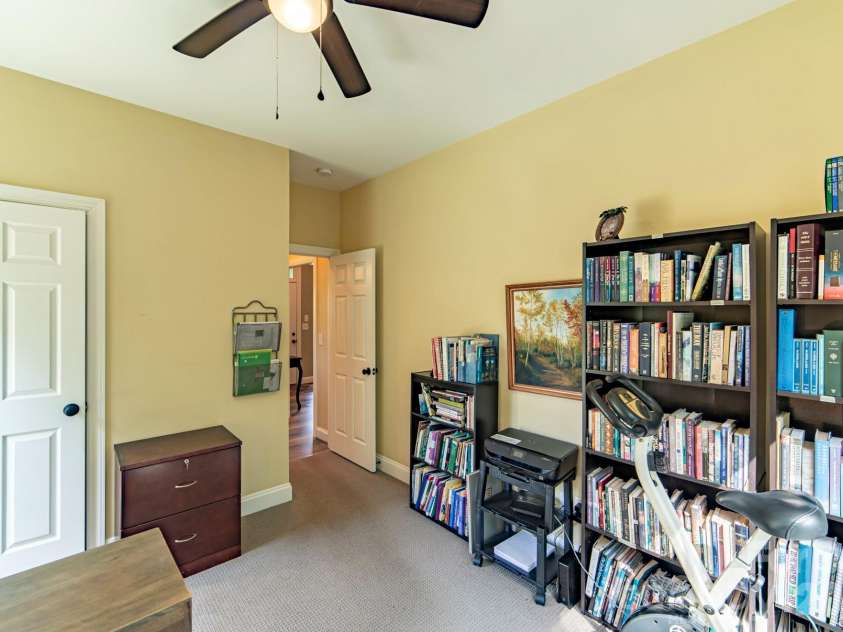 6927 Cinder Run, Waxhaw, NC 28173.  MLS# CAR4404498, YatesRealty ID 38473. 