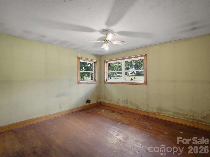 3446 Brandon Road, Morganton, NC 28655.  MLS# CAR4399120, YatesRealty ID 38474. 