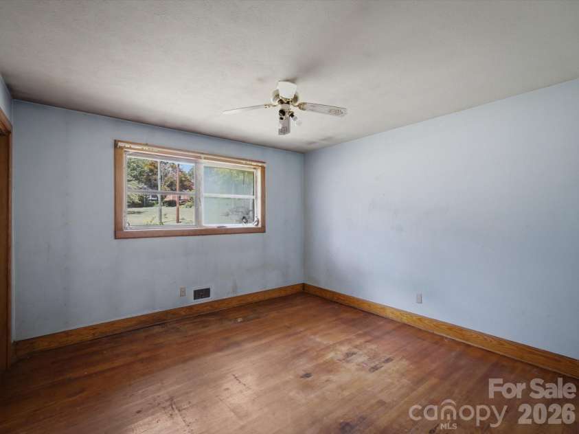 3446 Brandon Road, Morganton, NC 28655.  MLS# CAR4399120, YatesRealty ID 38474. 