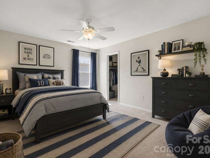 10912 Thousand Oaks Drive, Huntersville, NC 28078.  MLS# CAR4398891, YatesRealty ID 38477. 
