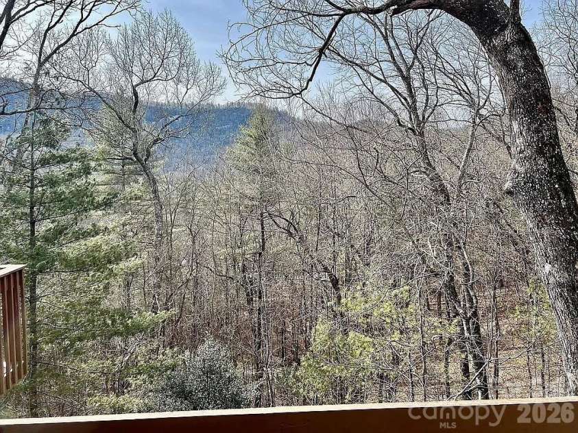 109 Emerald Ridge Road, Sapphire, NC 28774.  MLS# CAR4344212, YatesRealty ID 3848. 