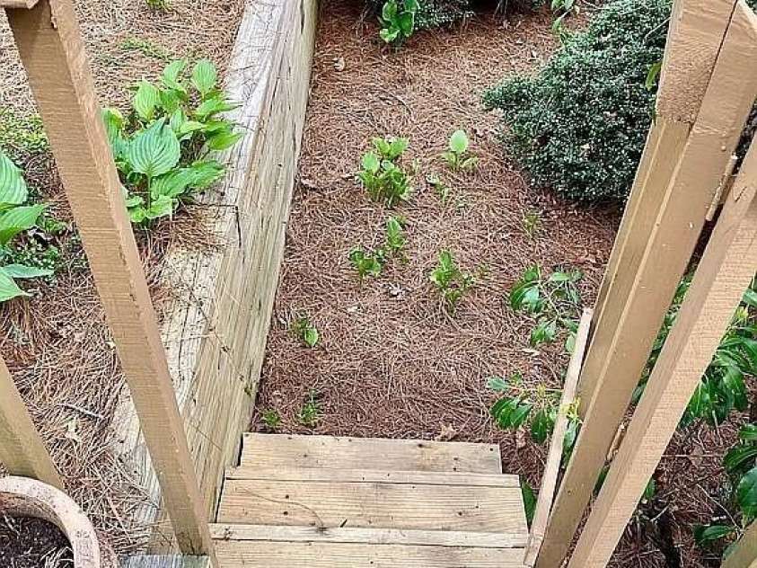 109 Emerald Ridge Road, Sapphire, NC 28774.  MLS# CAR4344212, YatesRealty ID 3848. 