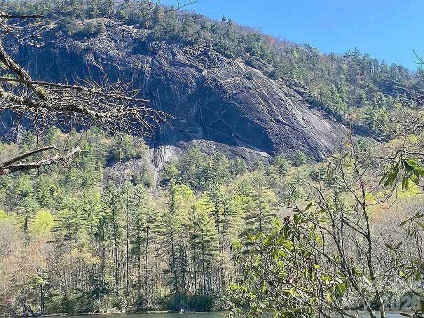 109 Emerald Ridge Road, Sapphire, NC 28774.  MLS# CAR4344212, YatesRealty ID 3848. 