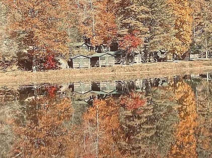 109 Emerald Ridge Road, Sapphire, NC 28774.  MLS# CAR4344212, YatesRealty ID 3848. 