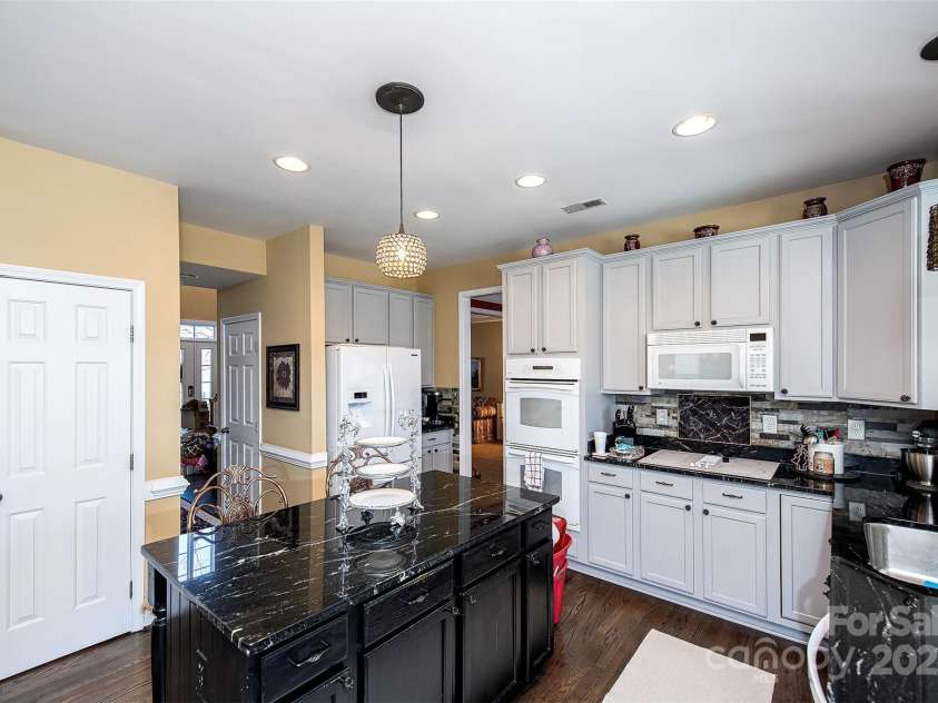 625 Circle Trace Road, Monroe, NC 28110.  MLS# CAR4235934, YatesRealty ID 3848. 