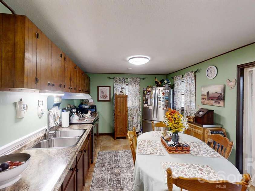 81 Pine Mount Road, Weaverville, NC 28787.  MLS# CAR4402947, YatesRealty ID 38480. 