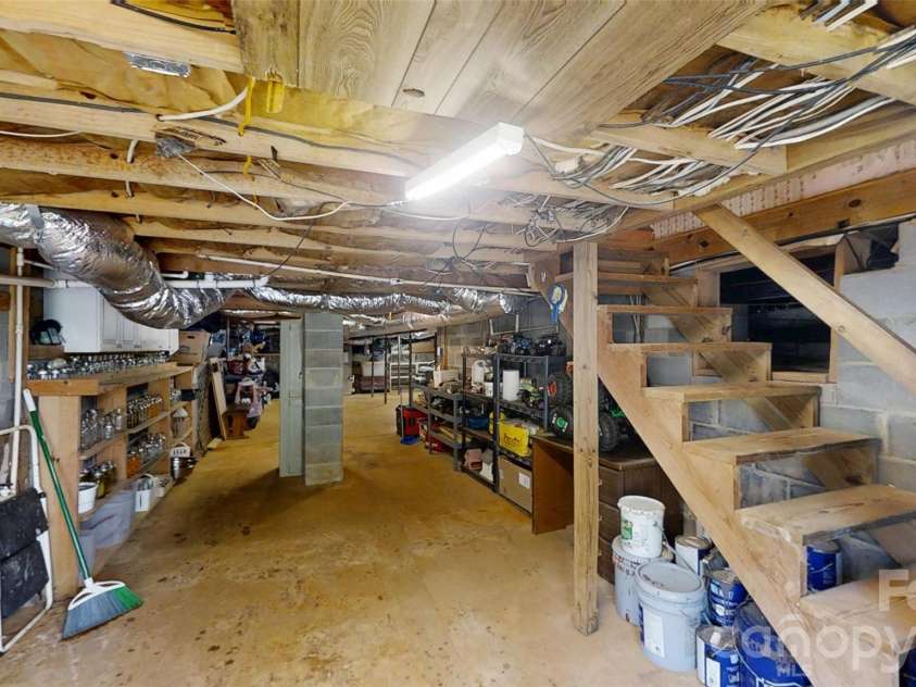 81 Pine Mount Road, Weaverville, NC 28787.  MLS# CAR4402947, YatesRealty ID 38480. 