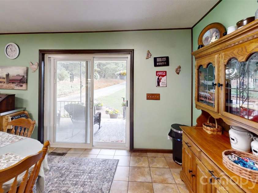 81 Pine Mount Road, Weaverville, NC 28787.  MLS# CAR4402947, YatesRealty ID 38480. 