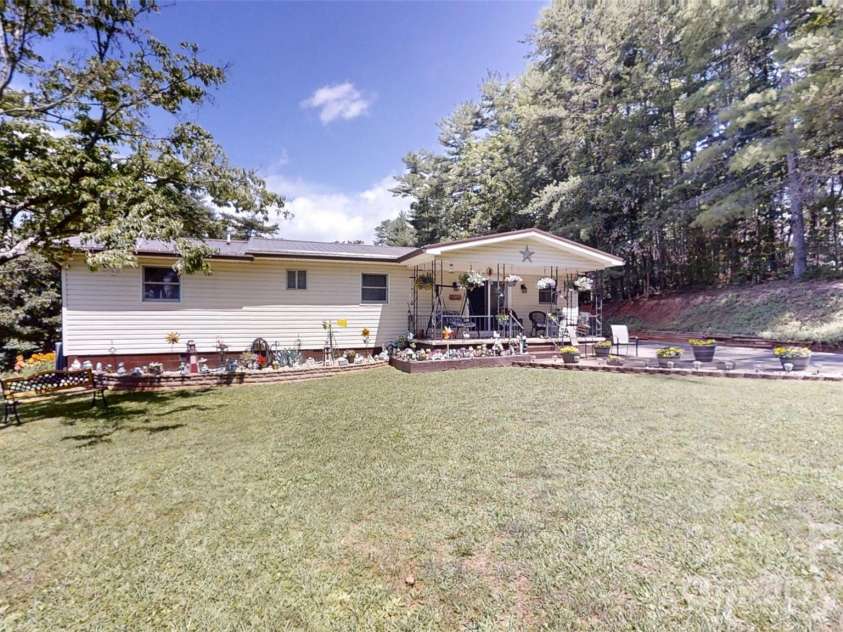 81 Pine Mount Road, Weaverville, NC 28787.  MLS# CAR4402947, YatesRealty ID 38480. 