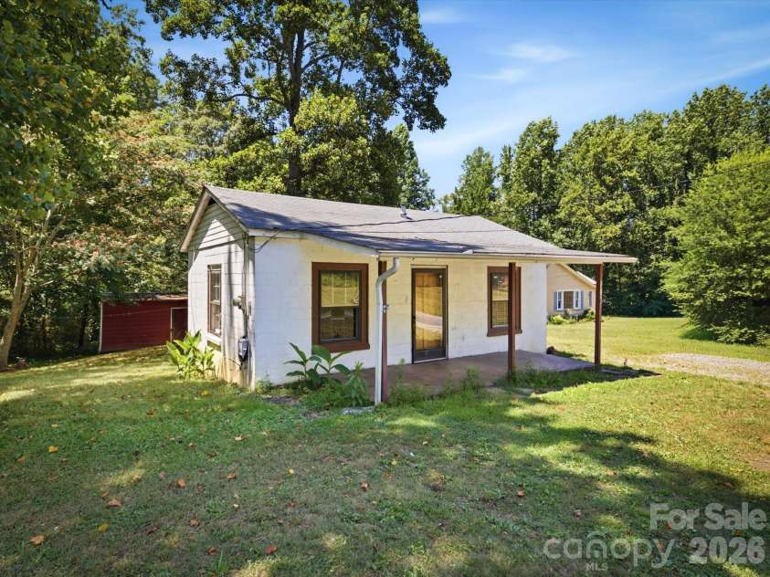 1839 Drexel Road, Valdese, NC 28690.  MLS# CAR4399116, YatesRealty ID 38481. 