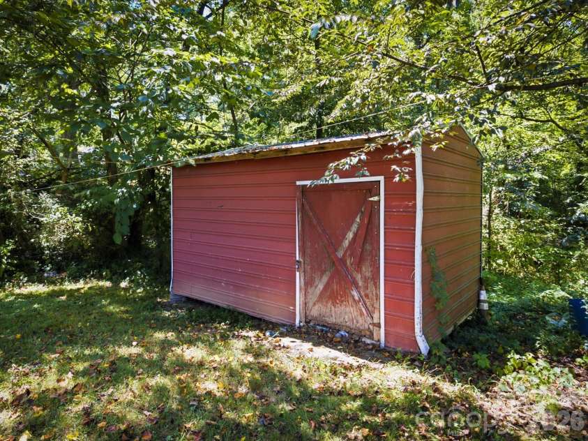1839 Drexel Road, Valdese, NC 28690.  MLS# CAR4399116, YatesRealty ID 38481. 