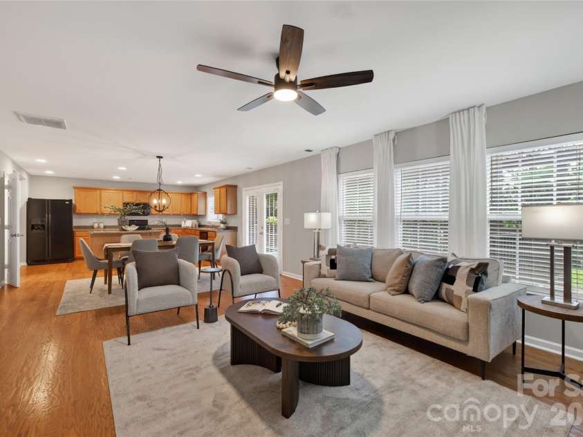 8932 Oransay Way, Charlotte, NC 28278.  MLS# CAR4405293, YatesRealty ID 38482. 