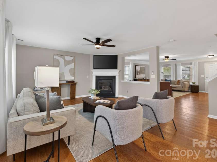 8932 Oransay Way, Charlotte, NC 28278.  MLS# CAR4405293, YatesRealty ID 38482. 