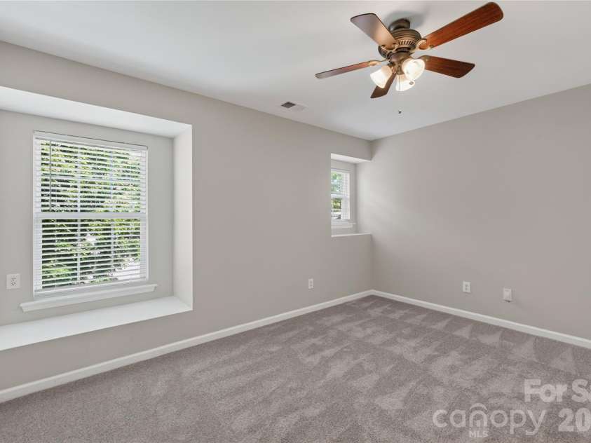 8932 Oransay Way, Charlotte, NC 28278.  MLS# CAR4405293, YatesRealty ID 38482. 