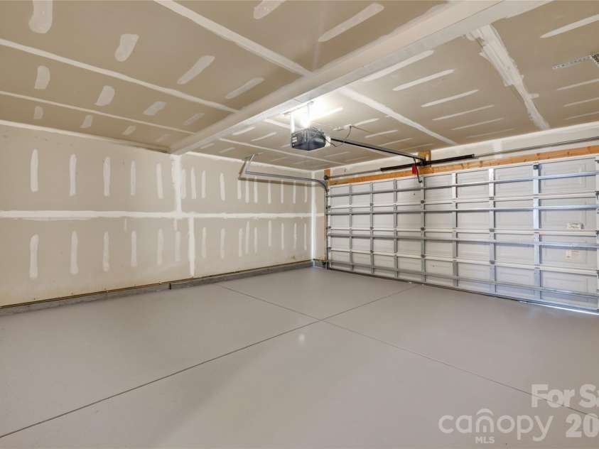 8932 Oransay Way, Charlotte, NC 28278.  MLS# CAR4405293, YatesRealty ID 38482. 