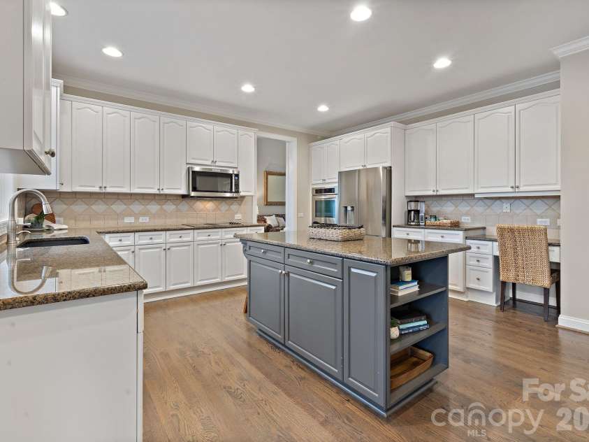 4685 Eagle Pointe Court, Denver, NC 28037.  MLS# CAR4332859, YatesRealty ID 38484. 