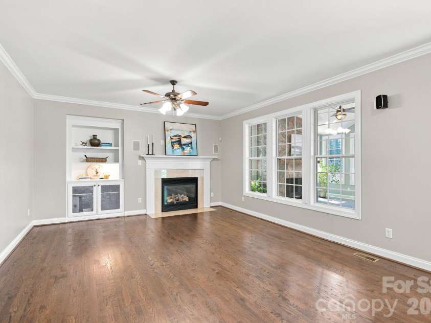 4685 Eagle Pointe Court, Denver, NC 28037.  MLS# CAR4332859, YatesRealty ID 38484. 